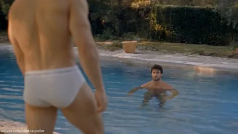 Elliot Paupelier & Summer Bonheur: Passionele poolside- en slaapkamerpret