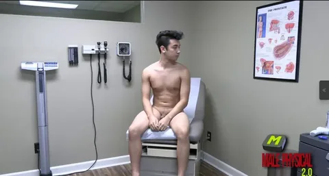 Intense Bathroom Oral Sex – Standing, Kneeling & Close-Up Action